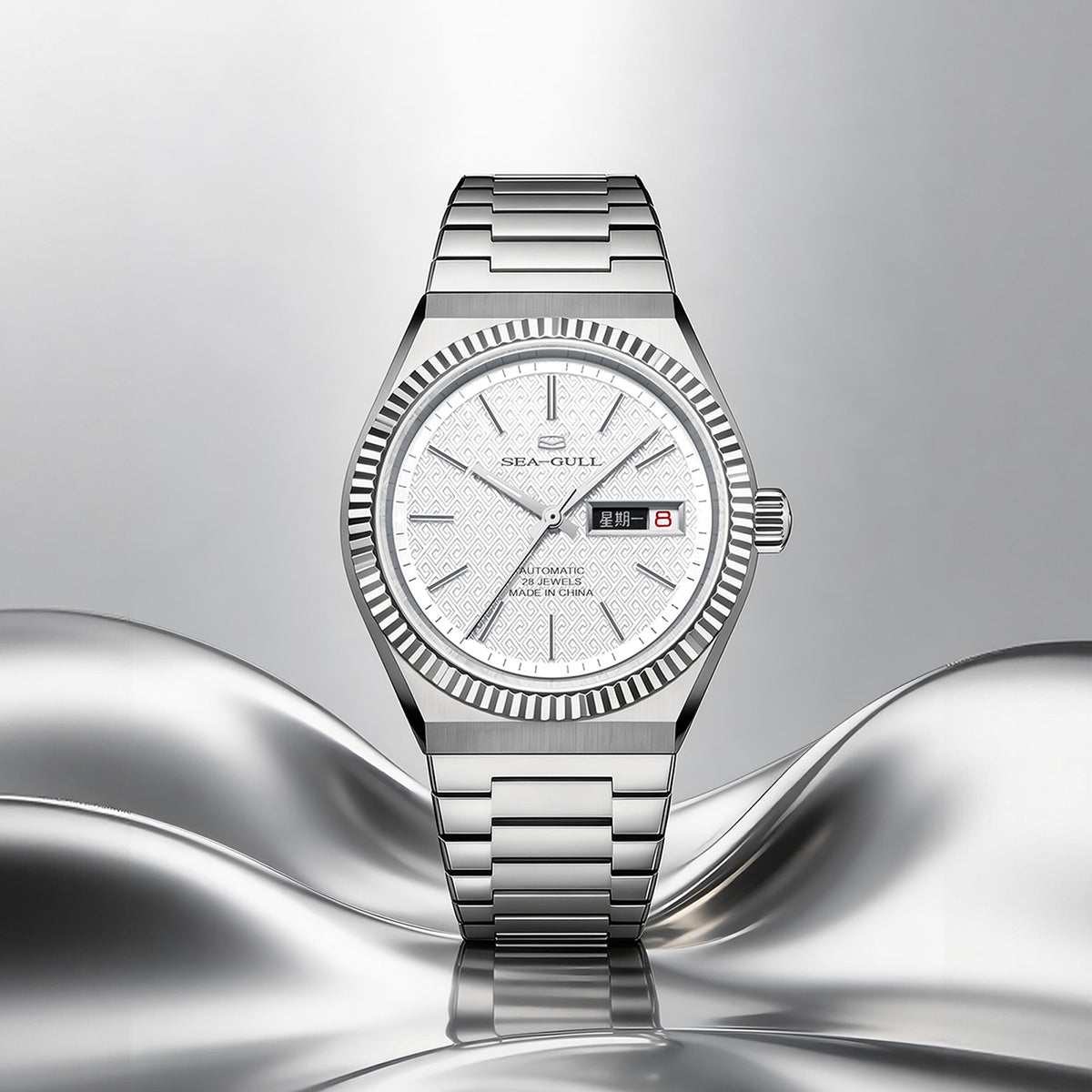 Ancient Cloud Motif Dial Date-day Calender Reissue Automatic Dress Watch 38mm