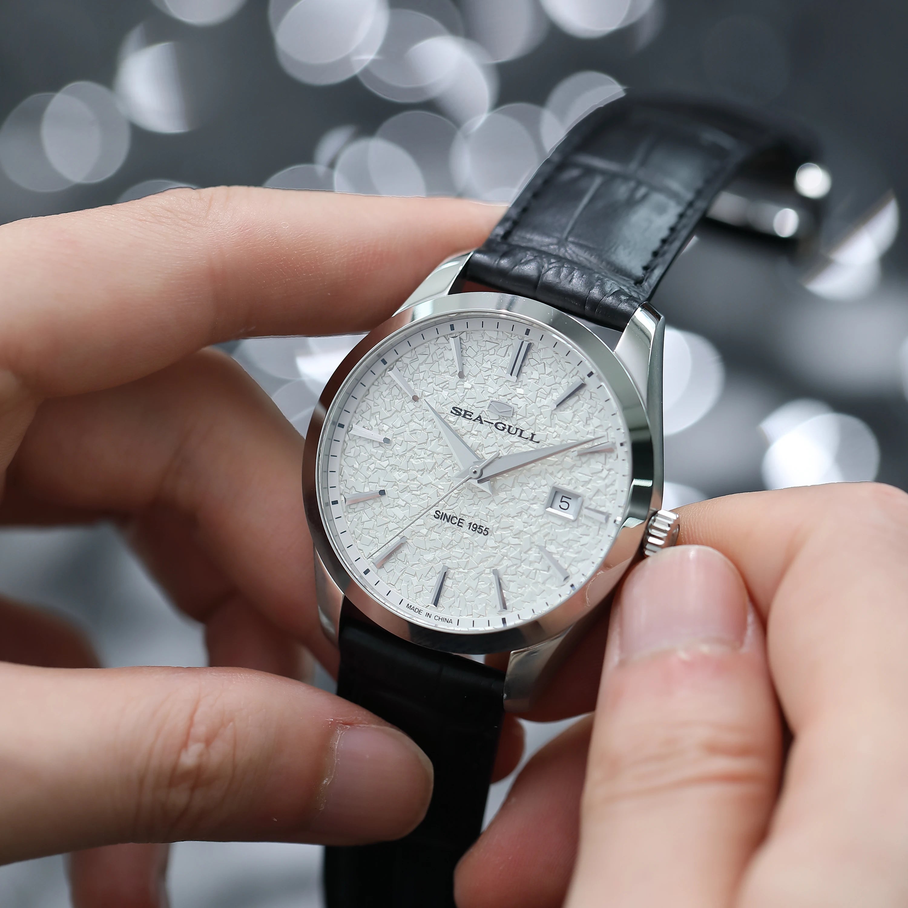 Qingjia Series Shards of Time Dress Watch 40mm