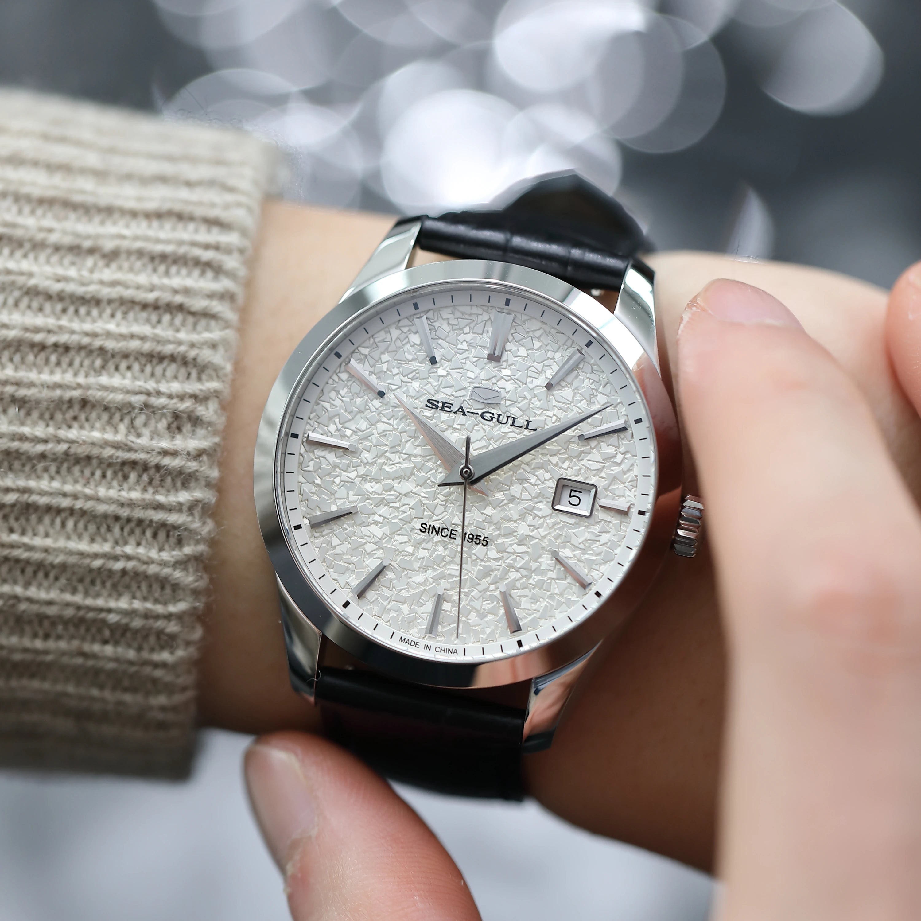 Qingjia Series Shards of Time Dress Watch 40mm