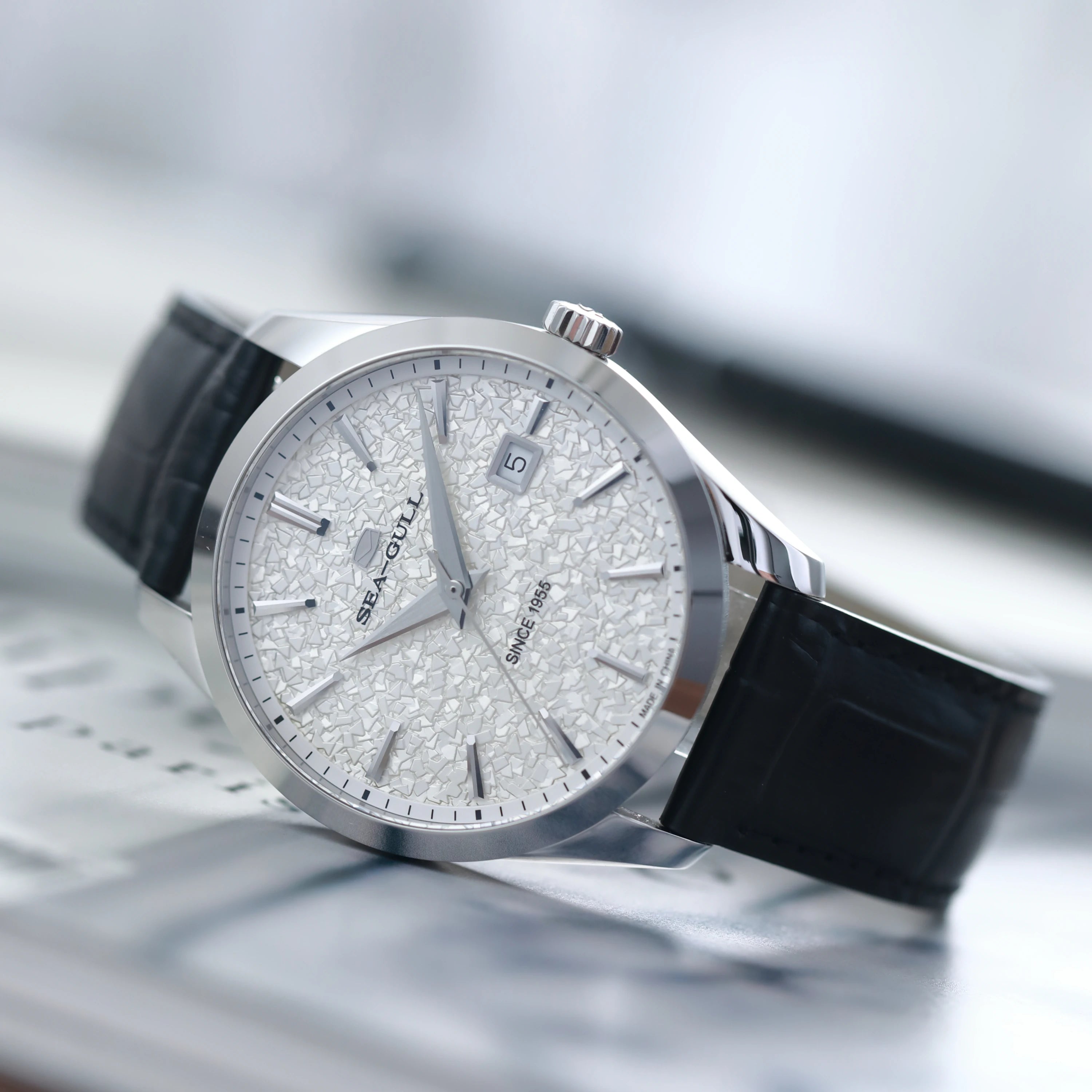 Qingjia Series Shards of Time Dress Watch 40mm