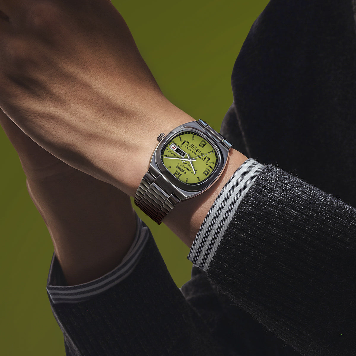 Gluttonous Snake Dial Day-date Calendar 70th Anniversary Edition Tonneau Watch 34mm