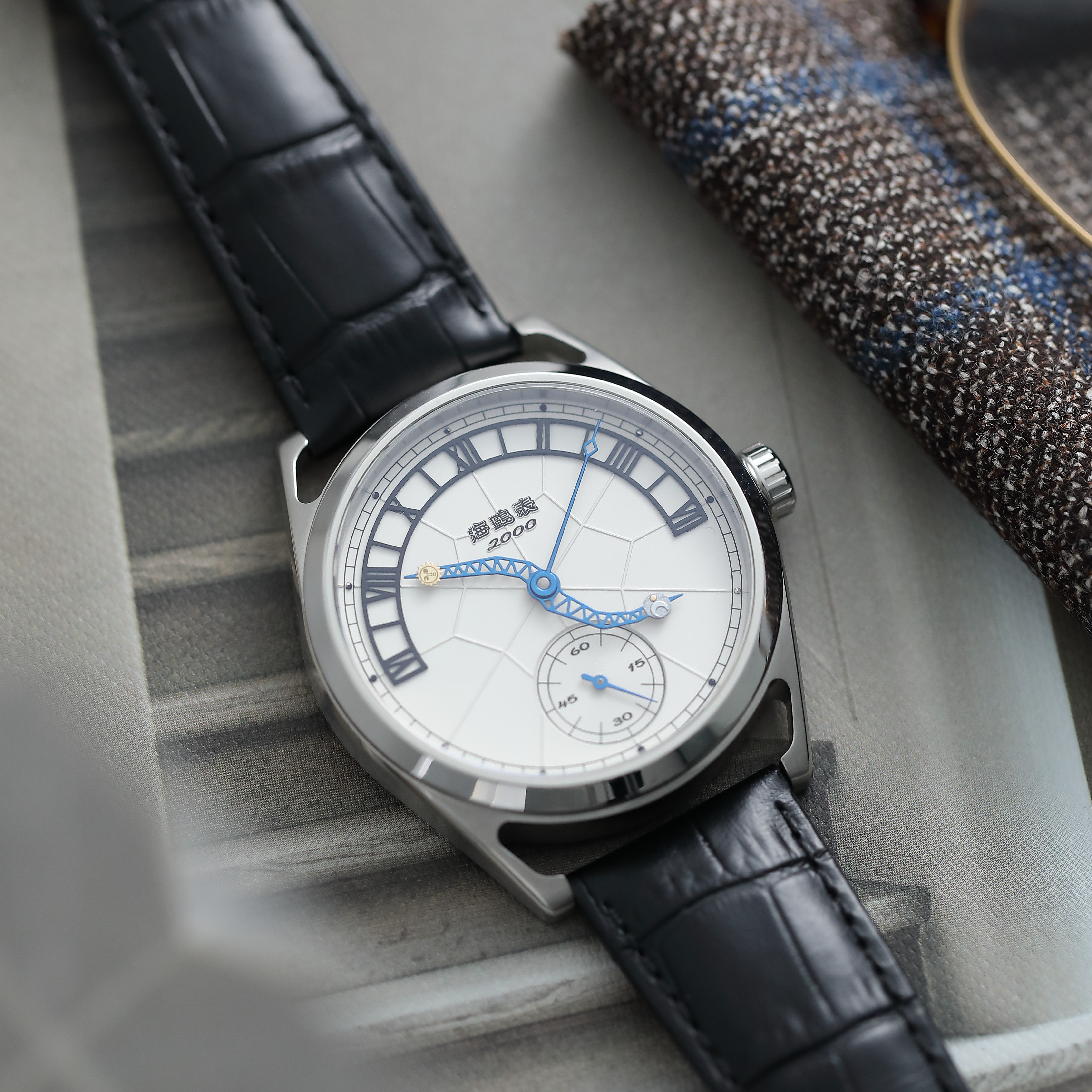 Twelve Zodiac Signs Century Clock Themed Commemorative Watch 43mm