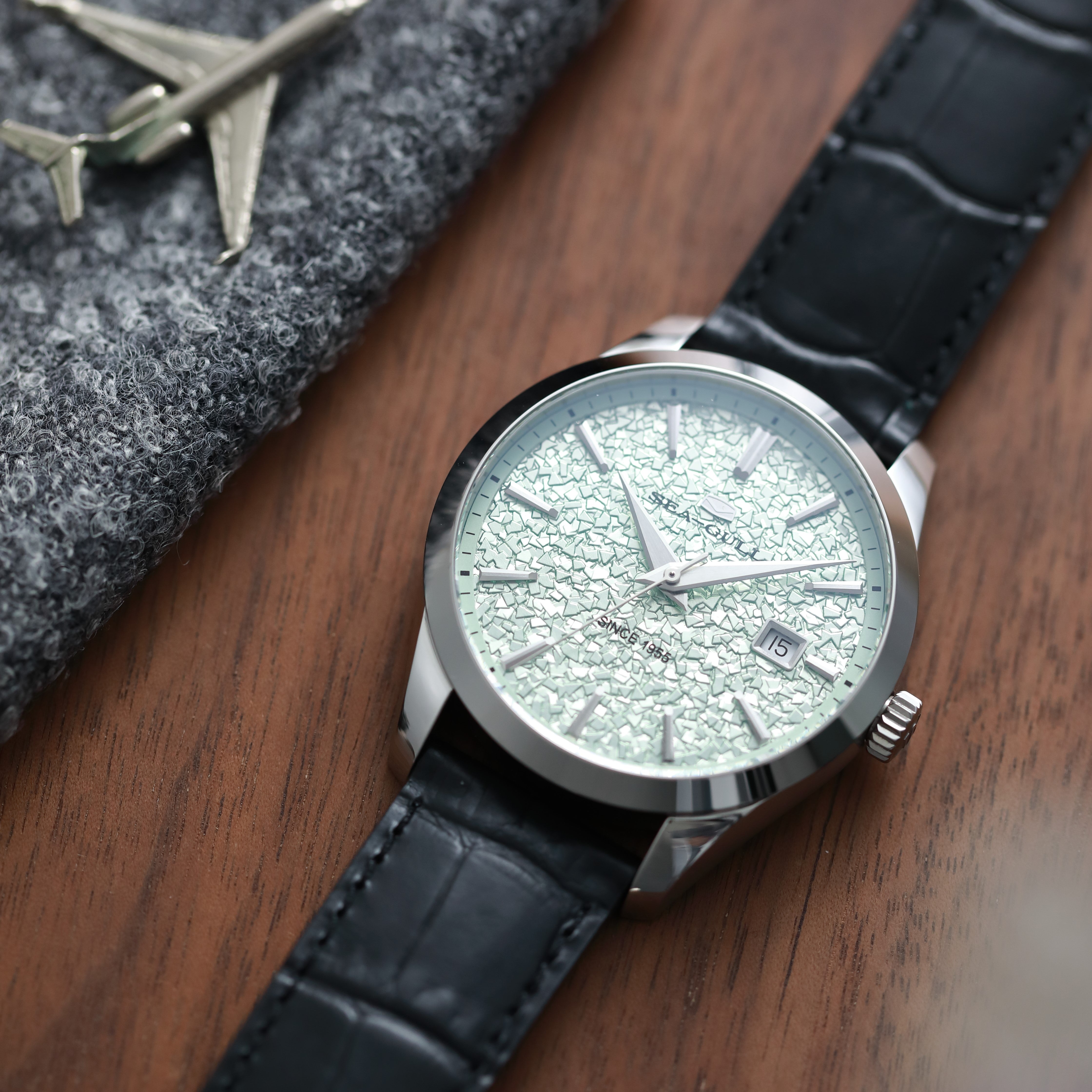 Qingjia Series Shards of Time Dress Watch 40mm