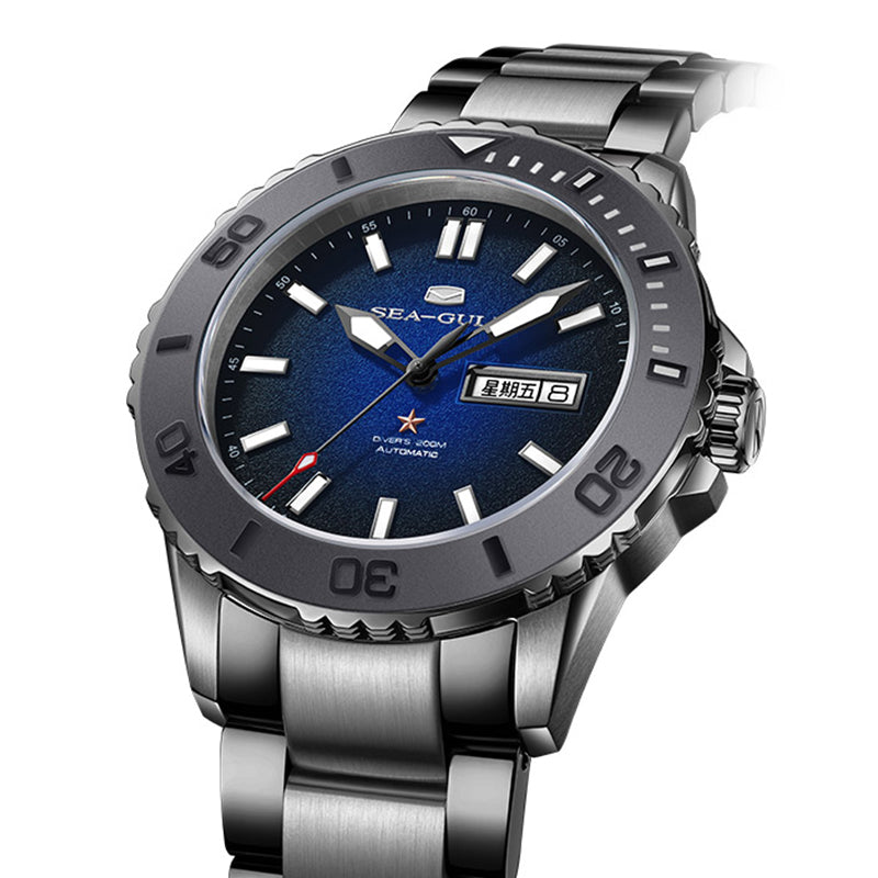 Taucheruhr der Ocean-Serie, 44 mm