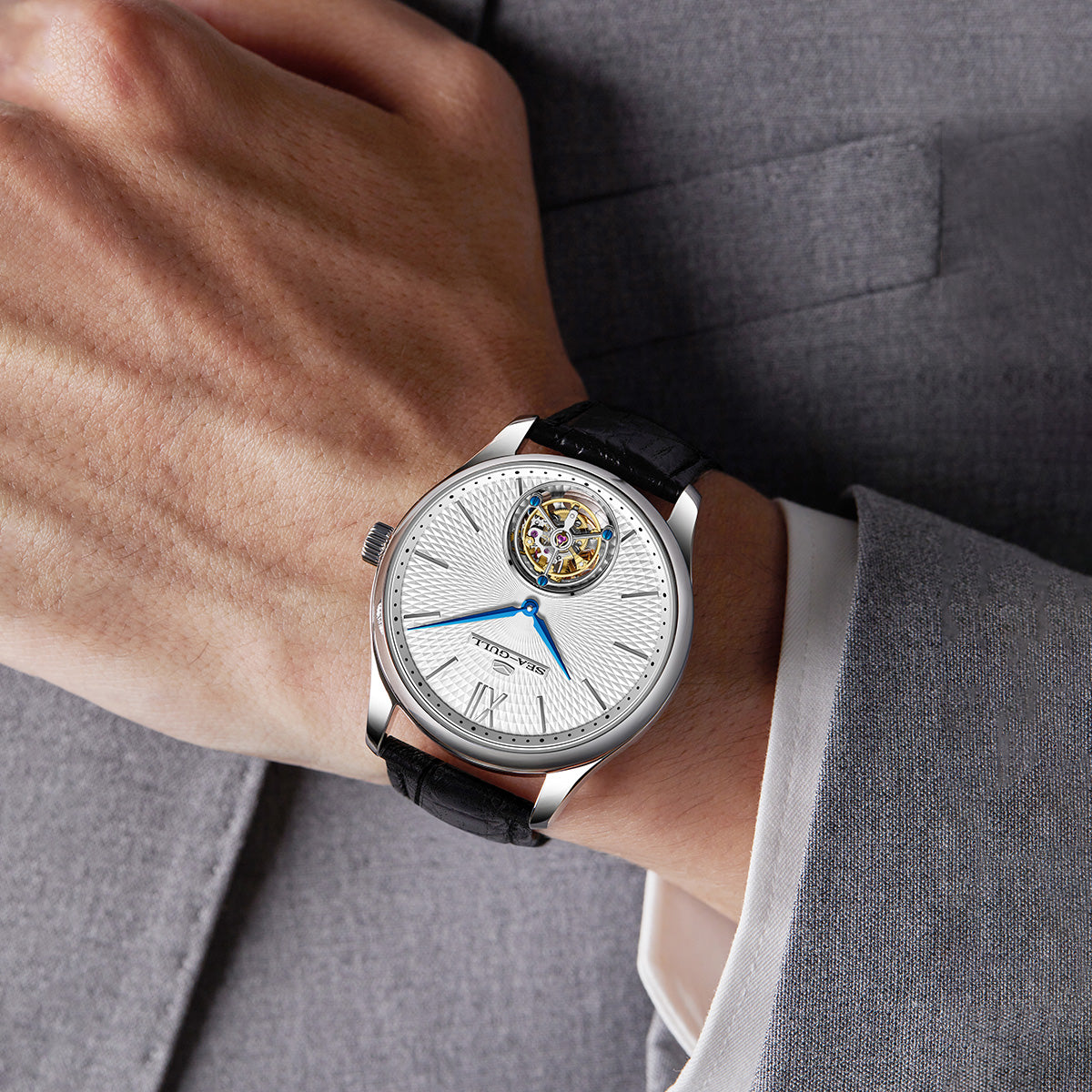 Free-sprung Silicon Hairspring Tourbillon 42mm