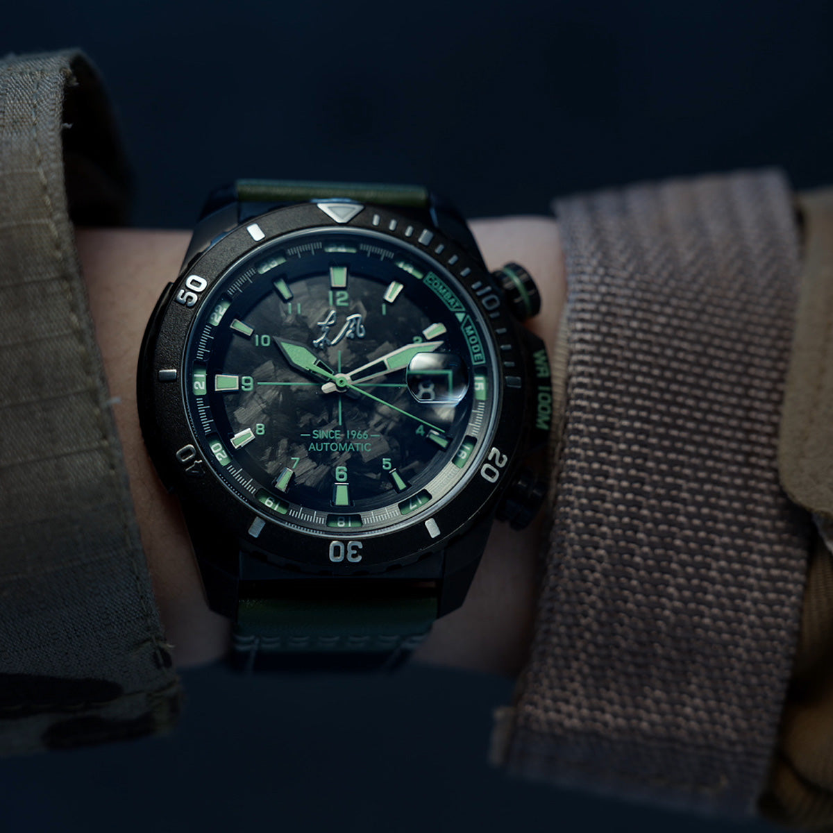 Close-up of Seagull Dongfeng Series Carbon Fiber Dial Tactical Watch