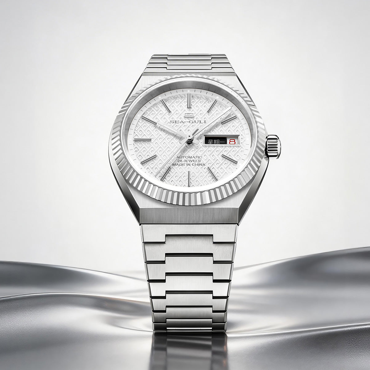 Ancient Cloud Motif Dial Date-day Calender Reissue Automatic Dress Watch 38mm