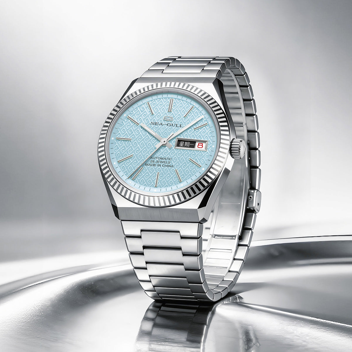 Ancient Cloud Motif Dial Date-day Calender Reissue Automatic Dress Watch 38mm