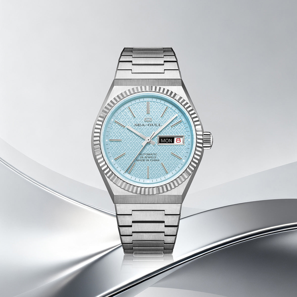 Ancient Cloud Motif Dial Date-day Calender Reissue Automatic Dress Watch 38mm