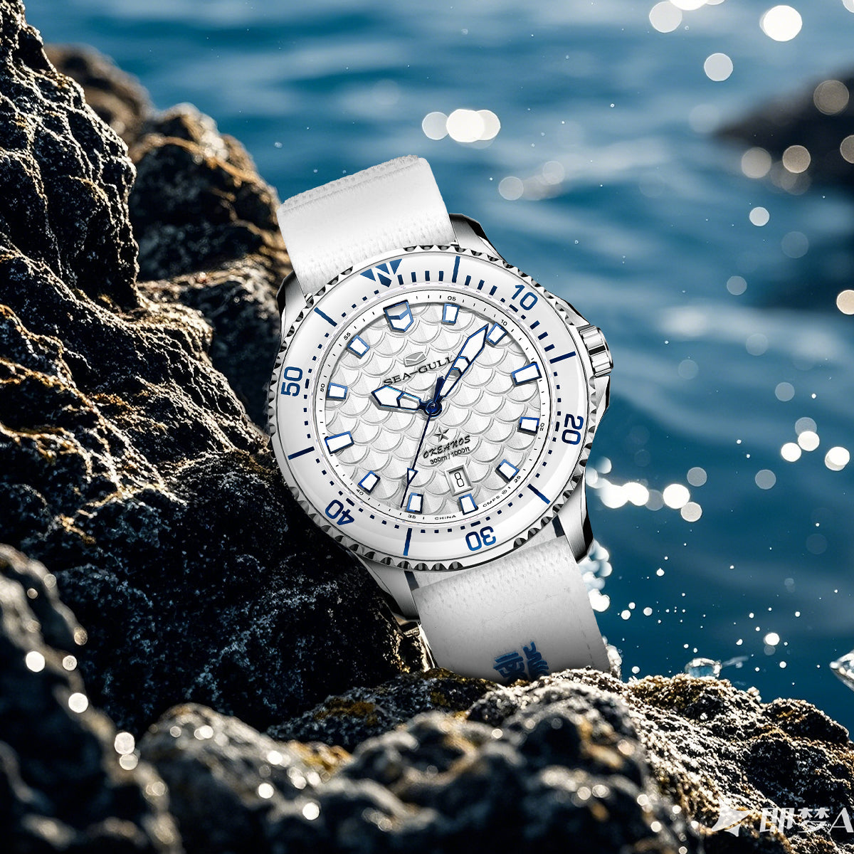 Taucheruhr der Ocean-Serie, 44 mm